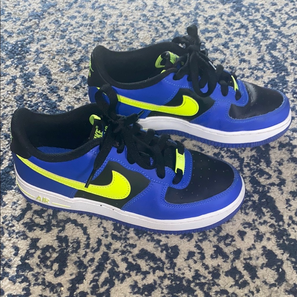 Nike Kids Blue and Neon Green Sneakers Air Force 1